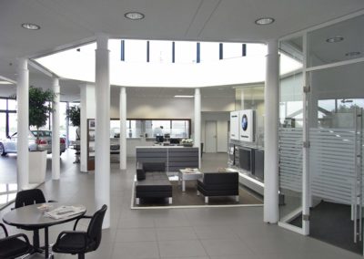 Umbau des BMW-Autohauses der Schubert Motors GmbH in Bernburg
